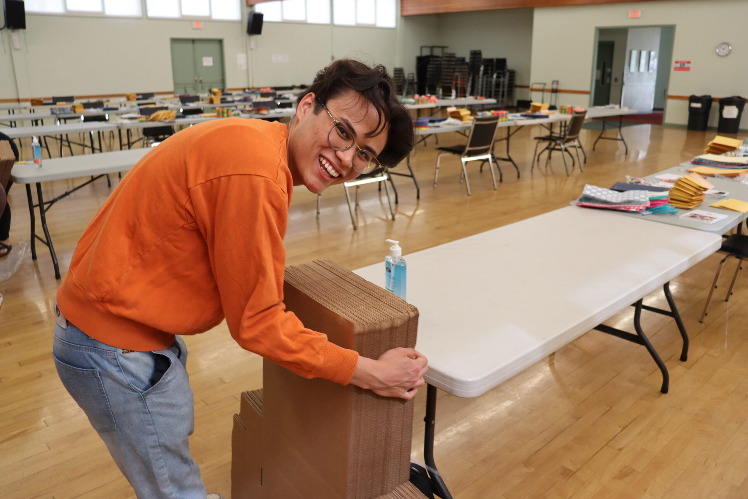 community event volunteer smile